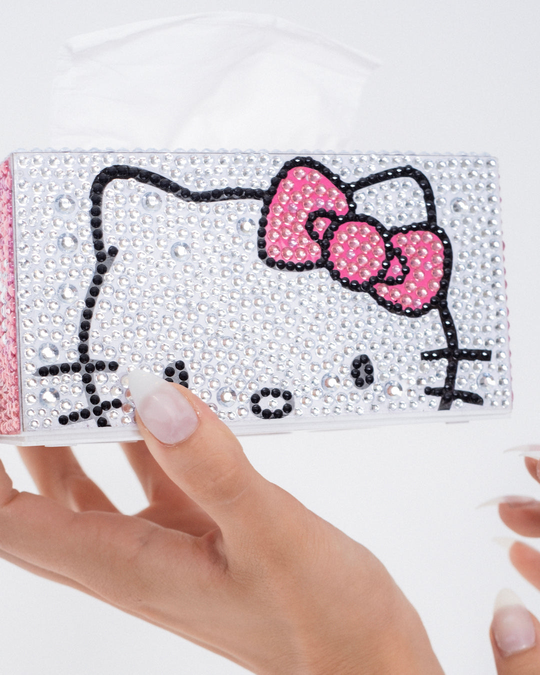 HELLO KITTY TISSUE BOX