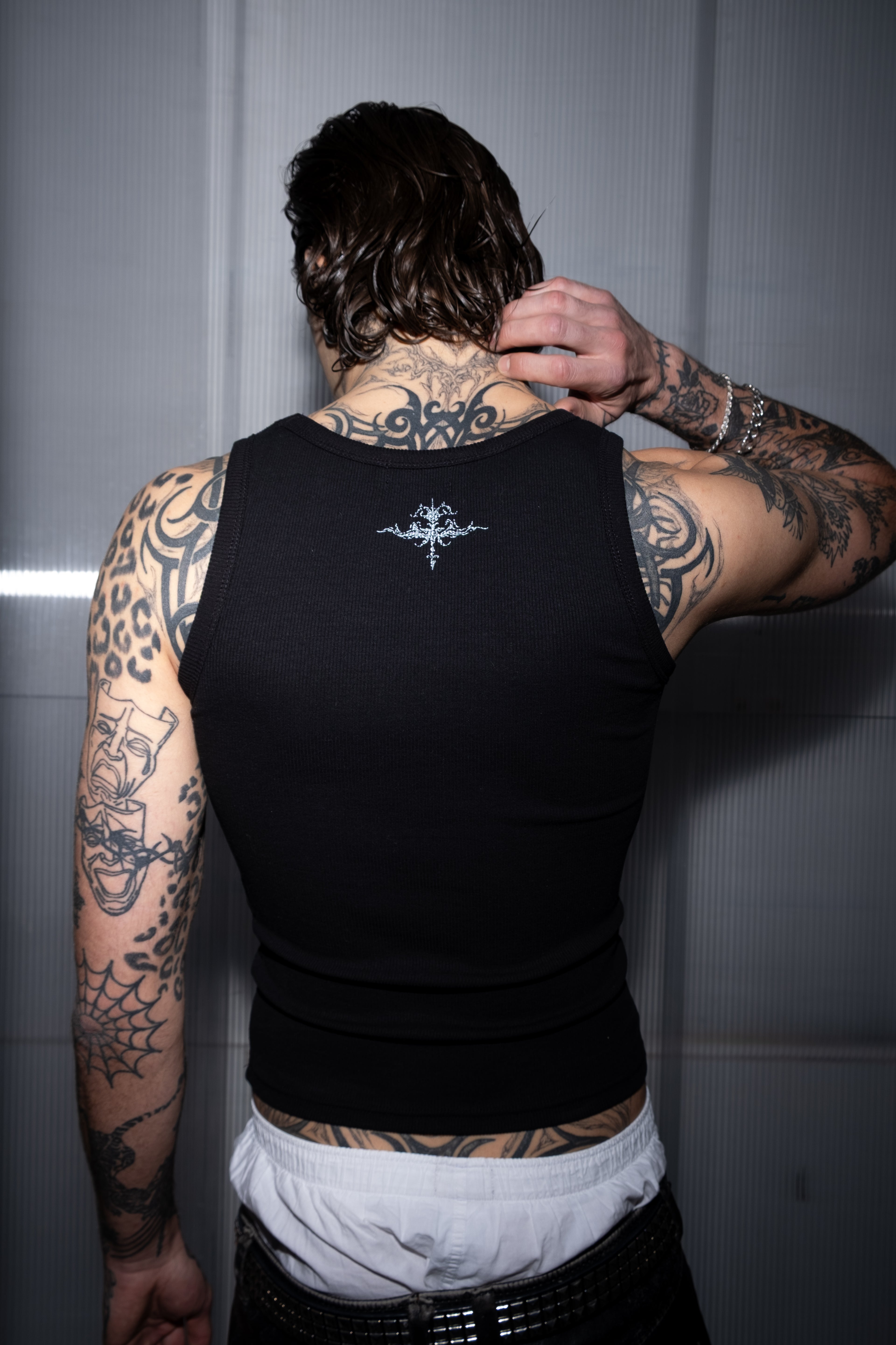 YORU TOP